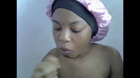 sexyxpeach online show from March 28, 9:03 pm