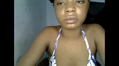 Snapshot of sexyxpeach chatting on June 23, 9:24 pm sexyxpeach online show from June 23, 9:24 pm