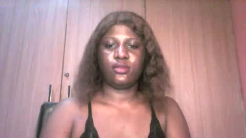 Snapshot of sexyxxebony chatting on July 13, 12:13 am SexyxxEbony online show from July 13, 12:13 am