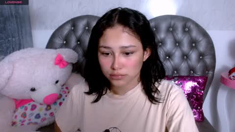 Snapshot of sexyy_kitty18 chatting on December 23, 5:28 am KATY online show from December 23, 5:28 am