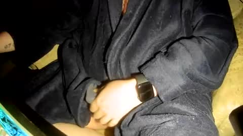 no face online show from November 15, 10:12 am