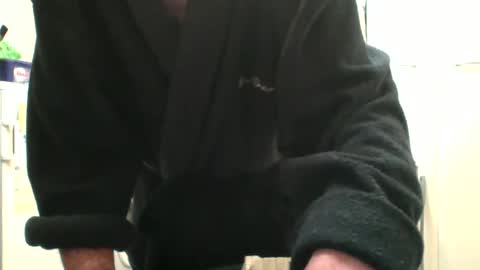 Snapshot of sgc32 chatting on January 3, 6:22 am sgc32 online show from January 3, 6:22 am