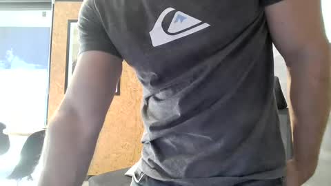 shad0w_hunter online show from February 28, 6:20 pm