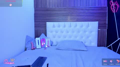 Liz online show from April 8, 9:15 pm