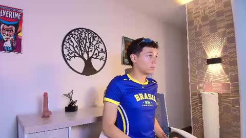 Snapshot of shadow_booy chatting on June 12, 7:57 pm SHADOW BOY online show from June 12, 7:57 pm