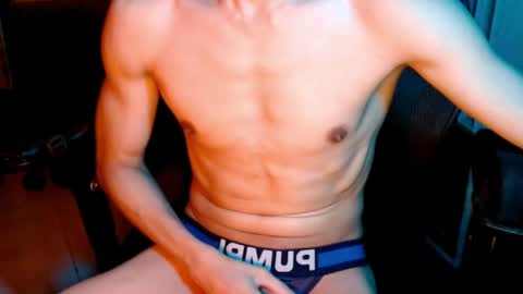 shadowfriend30 online show from April 19, 6:56 am