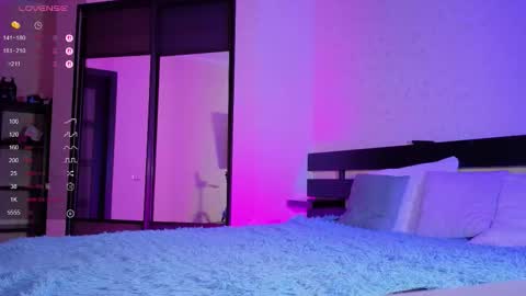 Snapshot of shadowlaceee chatting on November 13, 1:10 pm shadowlaceee online show from November 13, 1:10 pm