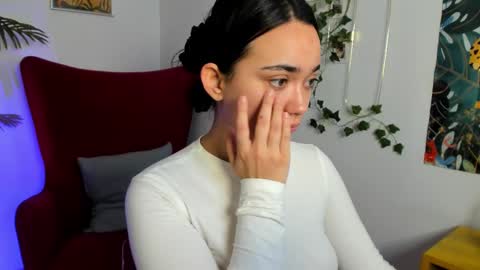 Lily  online show from January 18, 6:39 am