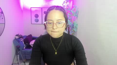 Shady  online show from August 3, 8:01 pm