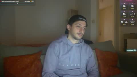 Snapshot of shadysinnerman chatting on October 28, 3:04 pm Sinnermann online show from October 28, 3:04 pm