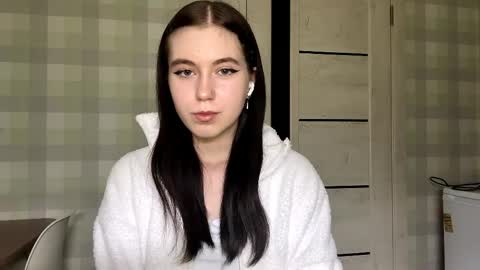 Eva online show from April 13, 4:34 pm