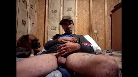 Snapshot of shaggs33 chatting on November 21, 11:31 am shaggs33 online show from November 21, 11:31 am