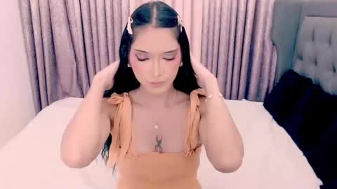Snapshot of shaina_pleasure chatting on June 1, 4:47 am shaina_pleasure online show from June 1, 4:47 am