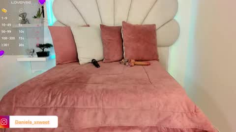 shairytovar online show from December 21, 7:15 am