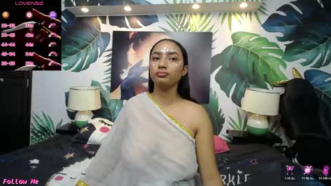 Snapshot of shakti_moumita chatting on May 13, 7:22 pm Shakti online show from May 13, 7:22 pm