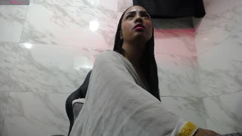 Snapshot of shakti_moumita chatting on June 11, 12:36 pm Shakti online show from June 11, 12:36 pm