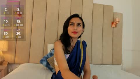 Shanily online show from June 6, 7:07 pm