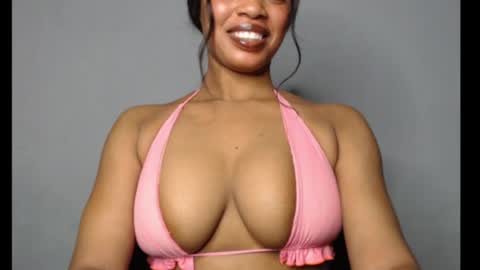 Snapshot of shallie_x chatting on May 27, 4:15 pm ESTHER online show from May 27, 4:15 pm