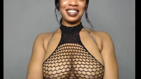 Snapshot of shallie_x chatting on July 10, 3:25 pm ESTHER online show from July 10, 3:25 pm