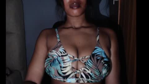 Snapshot of shallie_x chatting on July 29, 3:32 pm ESTHER online show from July 29, 3:32 pm