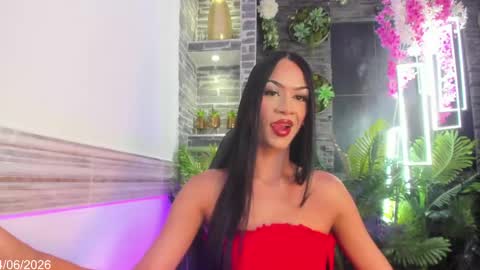 Snapshot of shalom_banks chatting on June 4, 8:59 pm Shalom Banks online show from June 4, 8:59 pm
