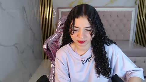 Shalon  online show from December 6, 1:11 pm
