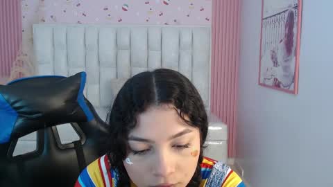 Shalon  online show from October 16, 2:07 pm