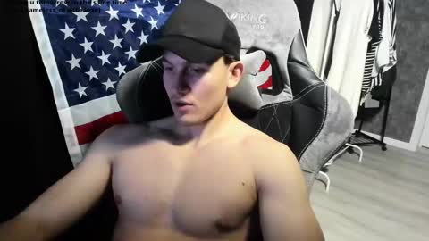 Snapshot of shameless_di chatting on January 31, 7:11 pm shameless di online show from January 31, 7:11 pm