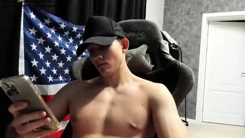 Snapshot of shameless_di chatting on February 11, 4:56 pm shameless di online show from February 11, 4:56 pm