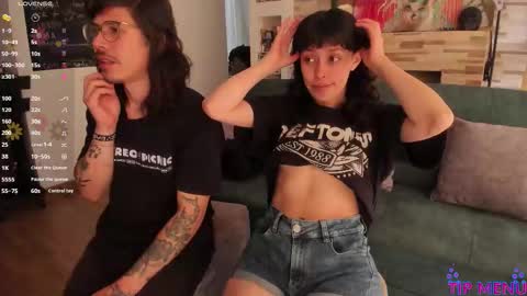 Snapshot of shamelesss_ chatting on October 24, 8:05 pm shamelesss_ online show from October 24, 8:05 pm