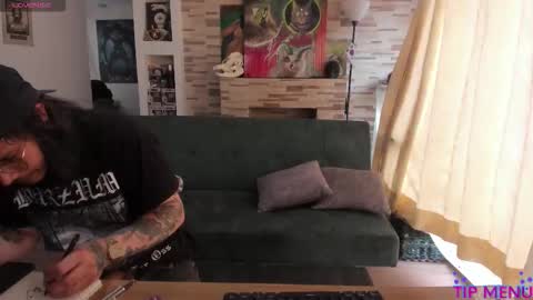 Snapshot of shamelesss_ chatting on October 25, 9:53 pm shamelesss_ online show from October 25, 9:53 pm