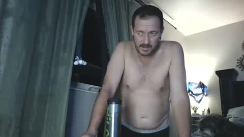 Shane  Shiloh online show from October 9, 5:05 am