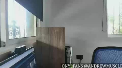 Shane online show from February 18, 4:16 pm