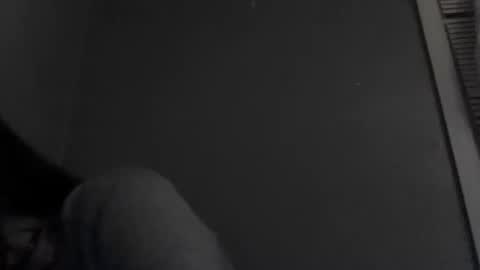 Snapshot of shanelle9270 chatting on February 24, 12:41 am shanelle9270 online show from February 24, 12:41 am