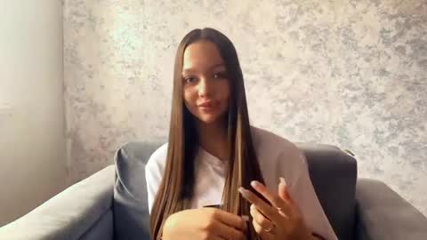 Evi online show from April 17, 11:57 am