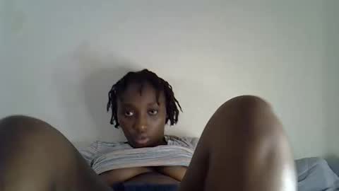 Snapshot of shanizzz chatting on October 23, 1:54 pm shanizz online show from October 23, 1:54 pm