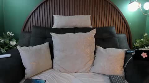 shannel__queen online show from April 2, 8:06 pm