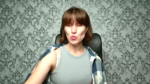 Snapshot of shannen_sweet chatting on September 27, 11:04 am Shannen online show from September 27, 11:04 am