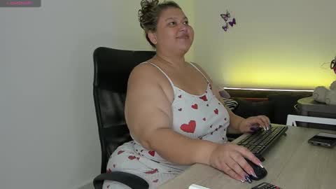 SHANNONBBW online show from January 2, 1:40 pm