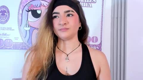 Shanntal  online show from October 18, 3:57 pm