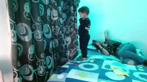 shantal_d03 online show from December 2, 1:55 am