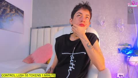 Shantal online show from April 4, 11:18 am