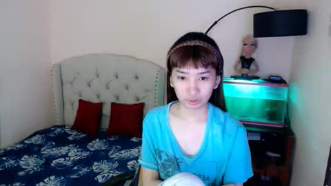 SHANTA FOX  s online show from February 18, 2:29 am