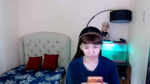 SHANTA FOX  s online show from March 13, 1:01 am