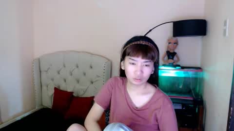 SHANTA FOX  s online show from April 7, 7:09 am