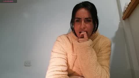 shantal online show from March 4, 3:56 am