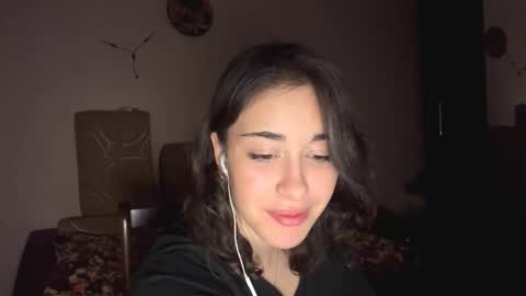 Snapshot of shantellemagnotta chatting on November 27, 10:34 pm Shantel online show from November 27, 10:34 pm