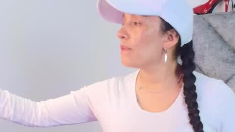 shantey online show from February 14, 12:24 pm