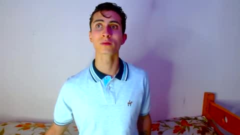 Snapshot of shaquiel_castoro chatting on October 7, 12:02 pm shaquiel online show from October 7, 12:02 pm