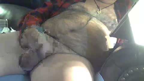 Snapshot of sharkey644 chatting on December 16, 11:43 pm Sharkey644 online show from December 16, 11:43 pm